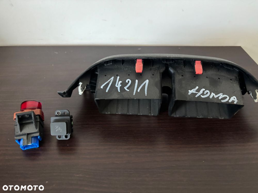 kratka Środkowa Honda jazz III    (142/1) - 3