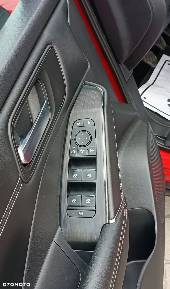 Nissan Qashqai 1.3 DIG-T MHEV N-Connecta - 30