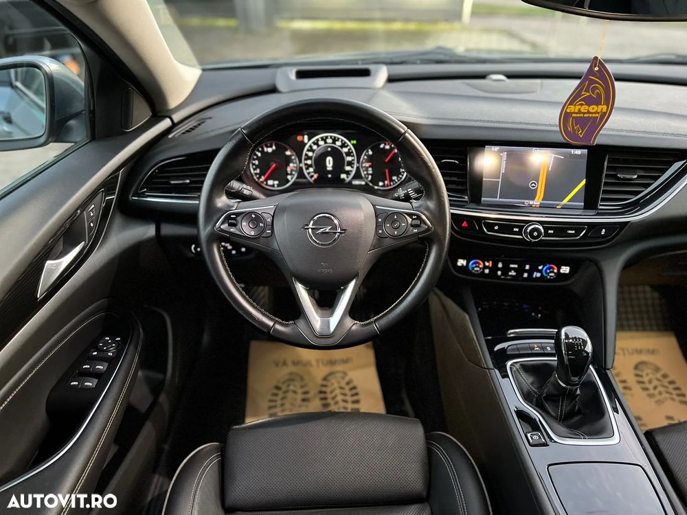 Opel Insignia Sports Tourer 1.6 ECOTEC Diesel Business Innovation - 22