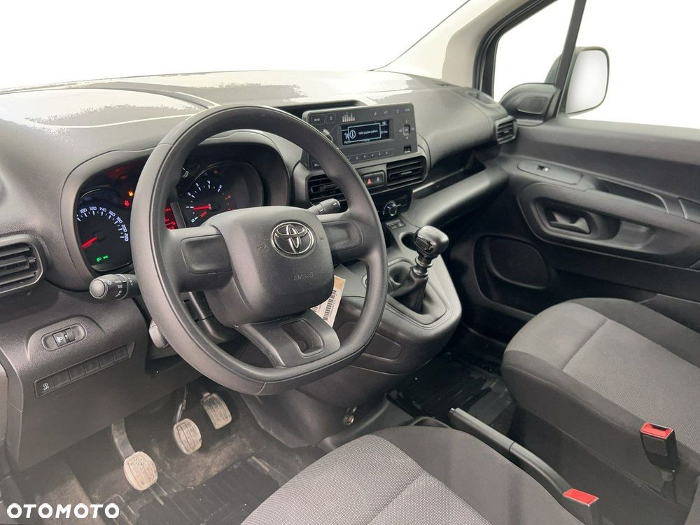 Toyota ProaceCity - 9