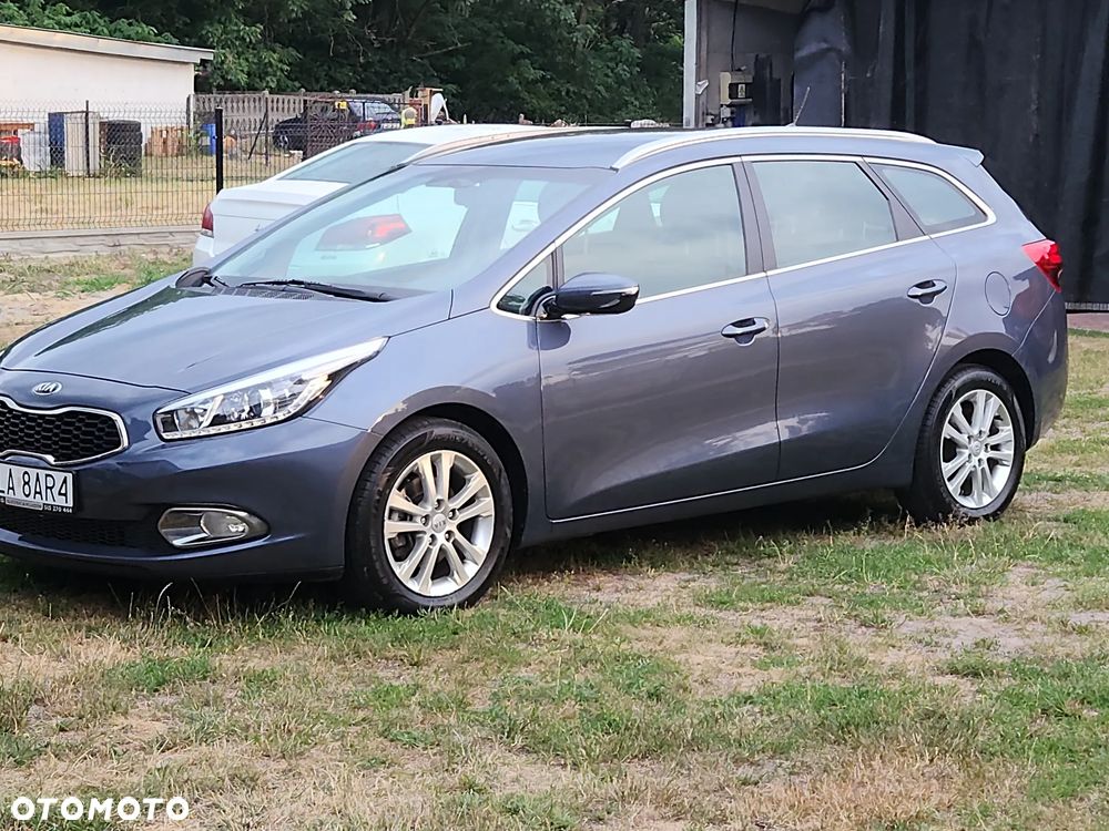 Kia Ceed 1.6 CRDi 128 Vision - 19