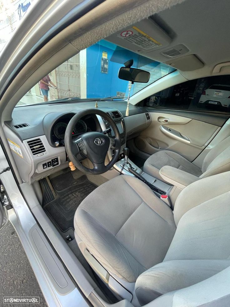 Opel Astra 1.3 CDTI Cosmo - 1