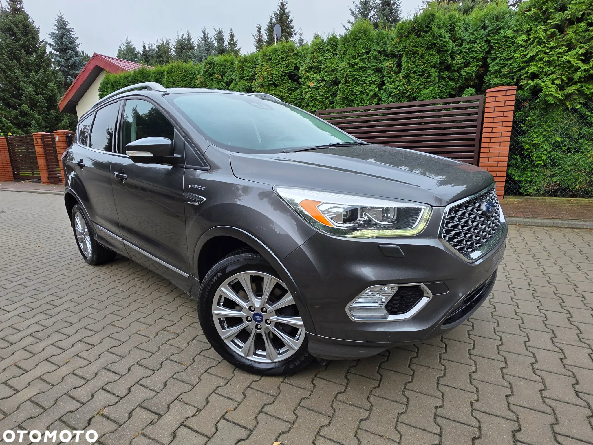 Ford Kuga - 28