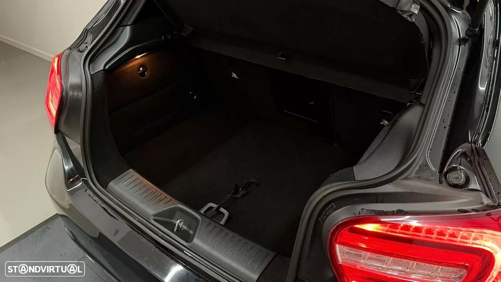 Mercedes-Benz A 180 d - 17