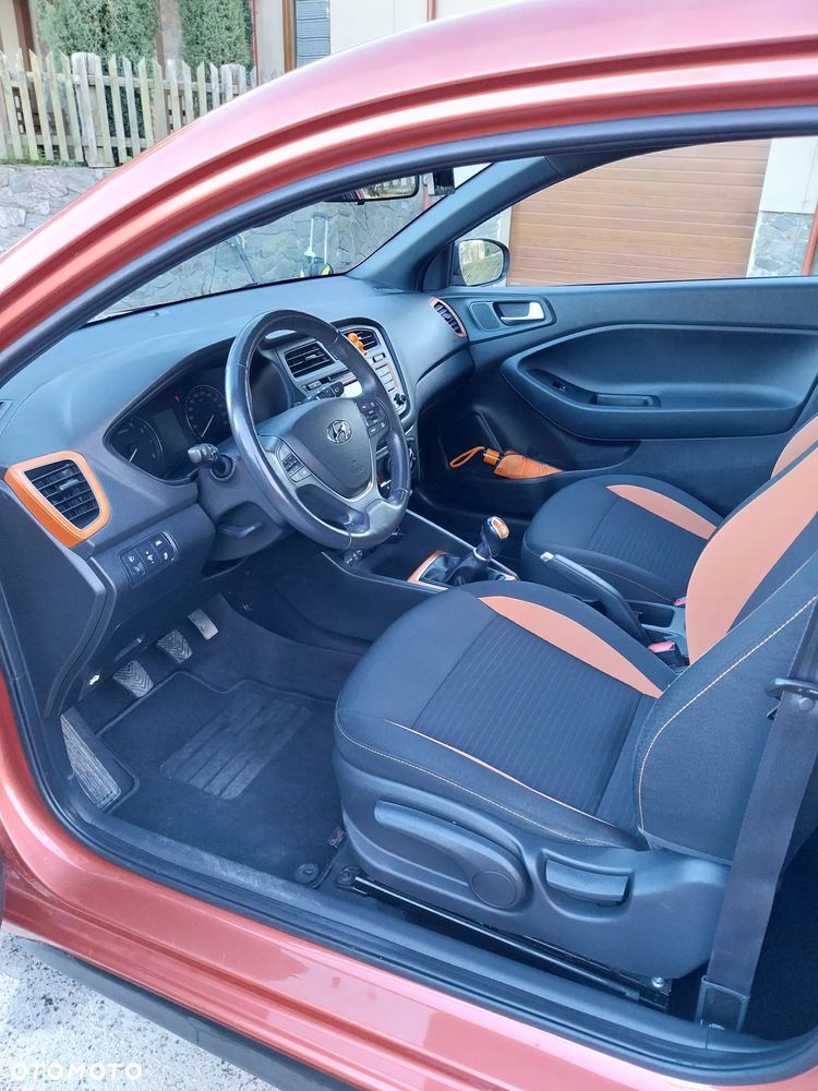 Hyundai i20 blue 1.0 T-GDI Active Passion Plus - 9