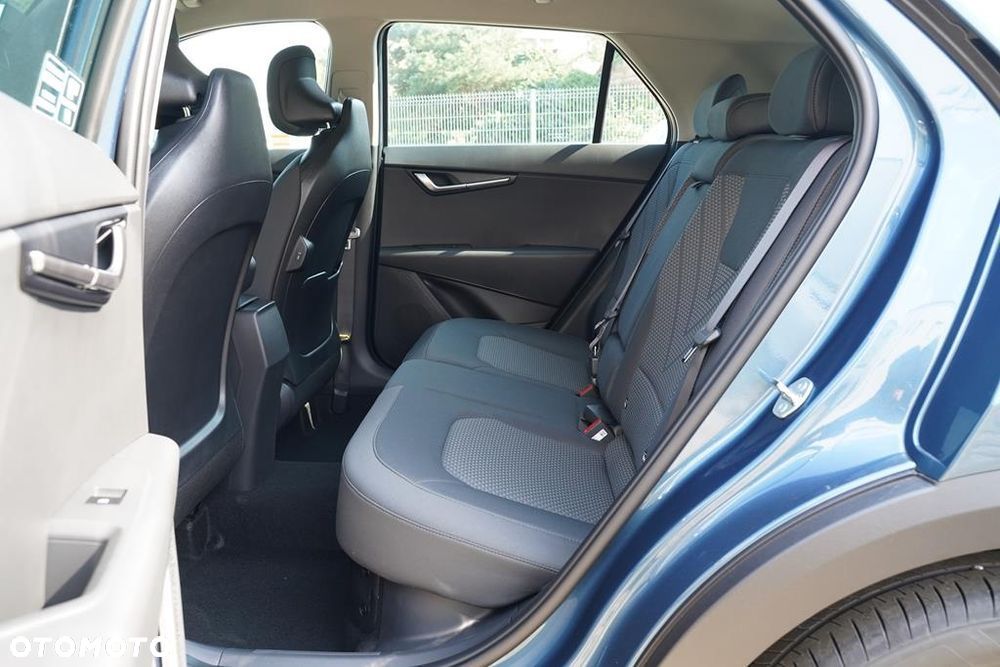 Kia Niro 1.6 GDI Hybrid M - 9