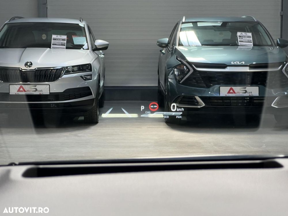 Toyota Corolla 2.0 Lounge - 26