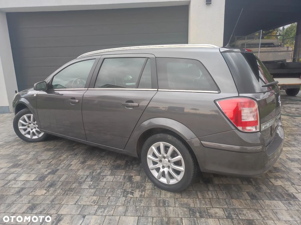 Opel Astra 1.6 Edition - 24