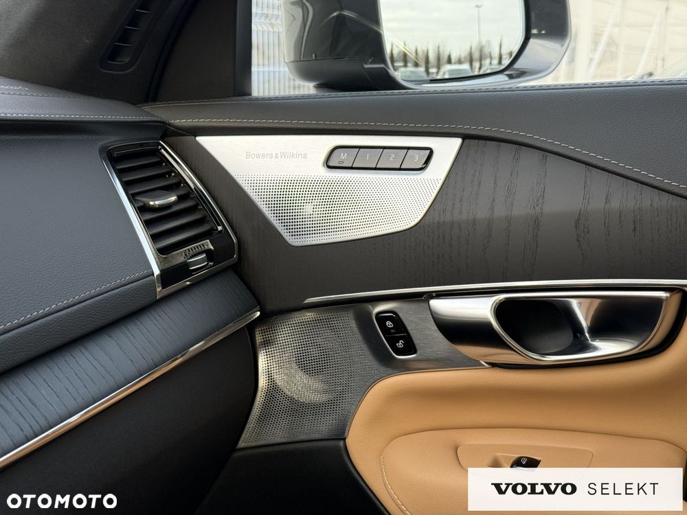 Volvo XC 90 - 34