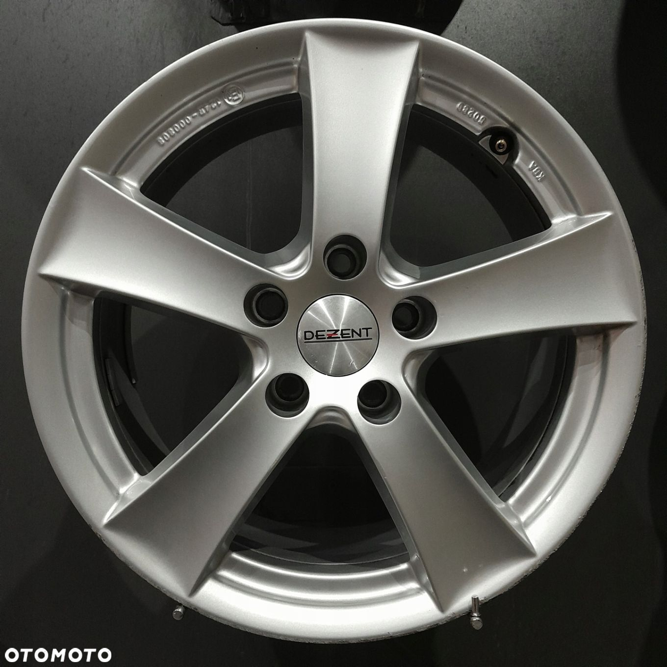 Felgi 16 5x112 Audi A4 B8 B9 F504076-37 - 4
