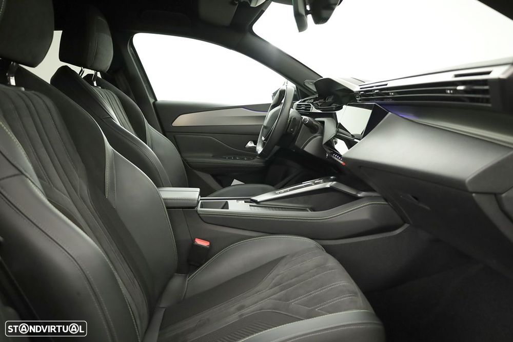 Peugeot 408 1.6 Hybrid GT e-EAT8 - 20