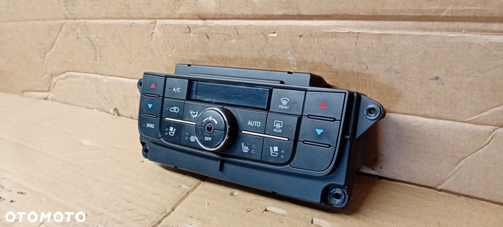 Panel nawiewu klimatyzacji klimy Jeep Grand Cherokee IV WK2 55111924AQ - 3