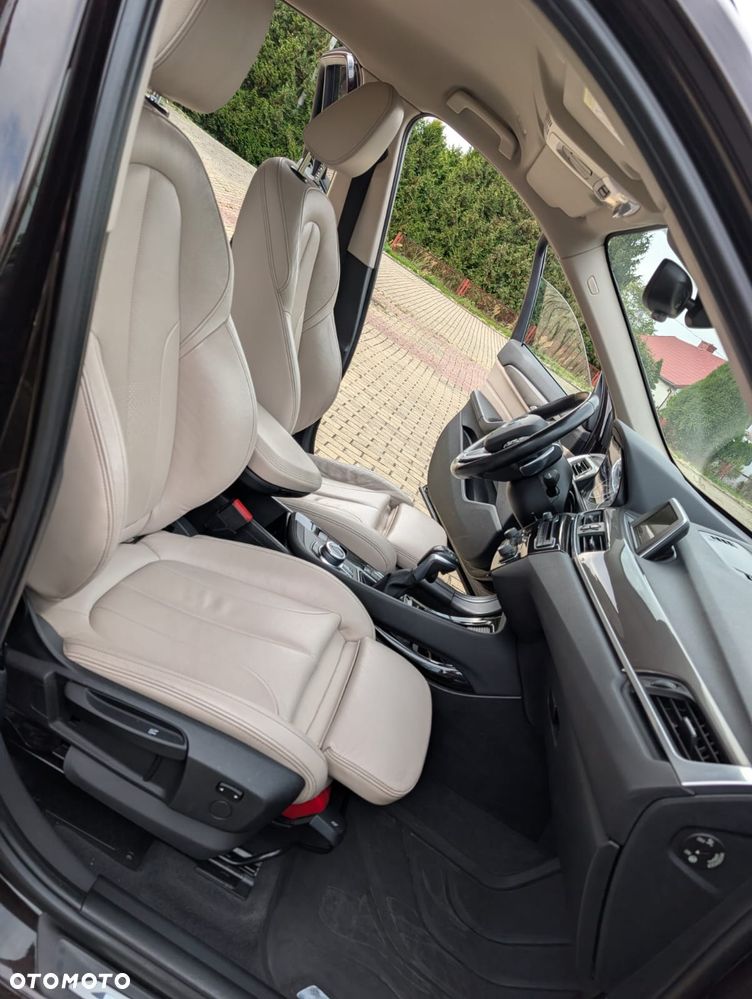 BMW X1 xDrive18d Sport - 16