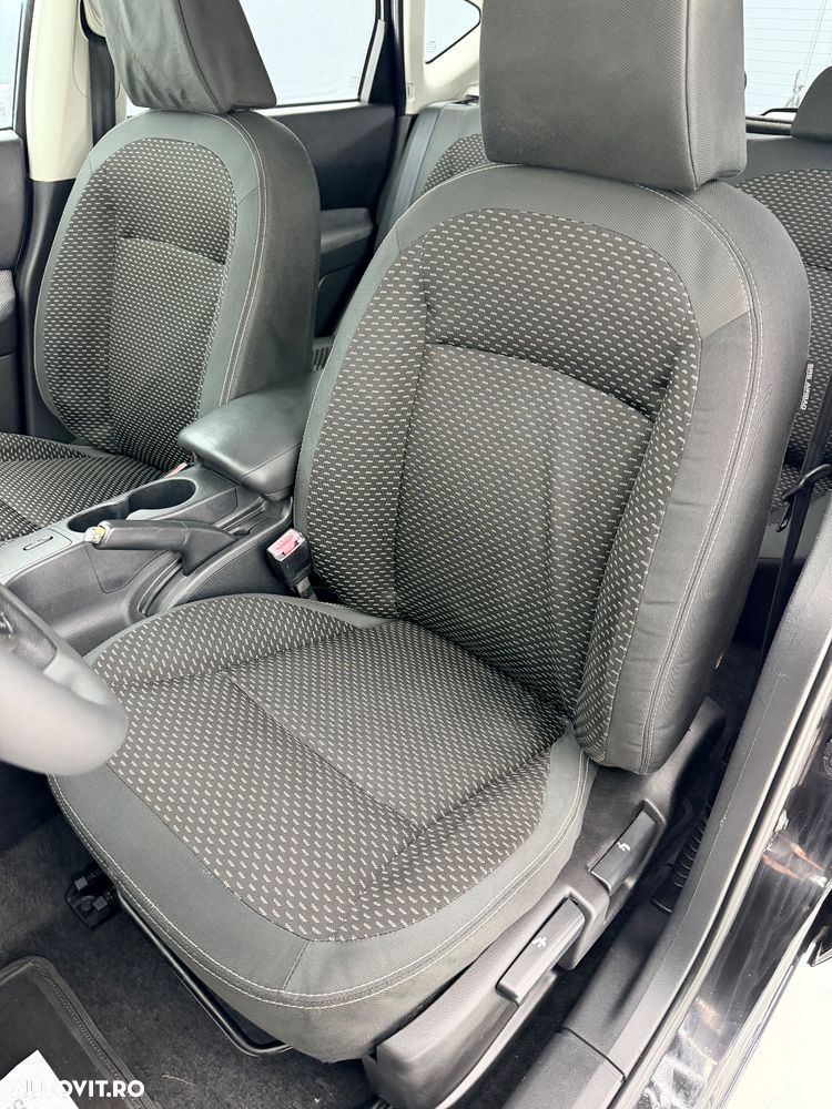 Nissan Qashqai 2.0 DCI DPF acenta - 9