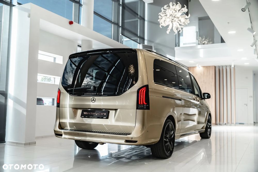 Mercedes-Benz Klasa V 300 d 4-Matic 9G-Tronic Exclusive (ekstra dł) - 9