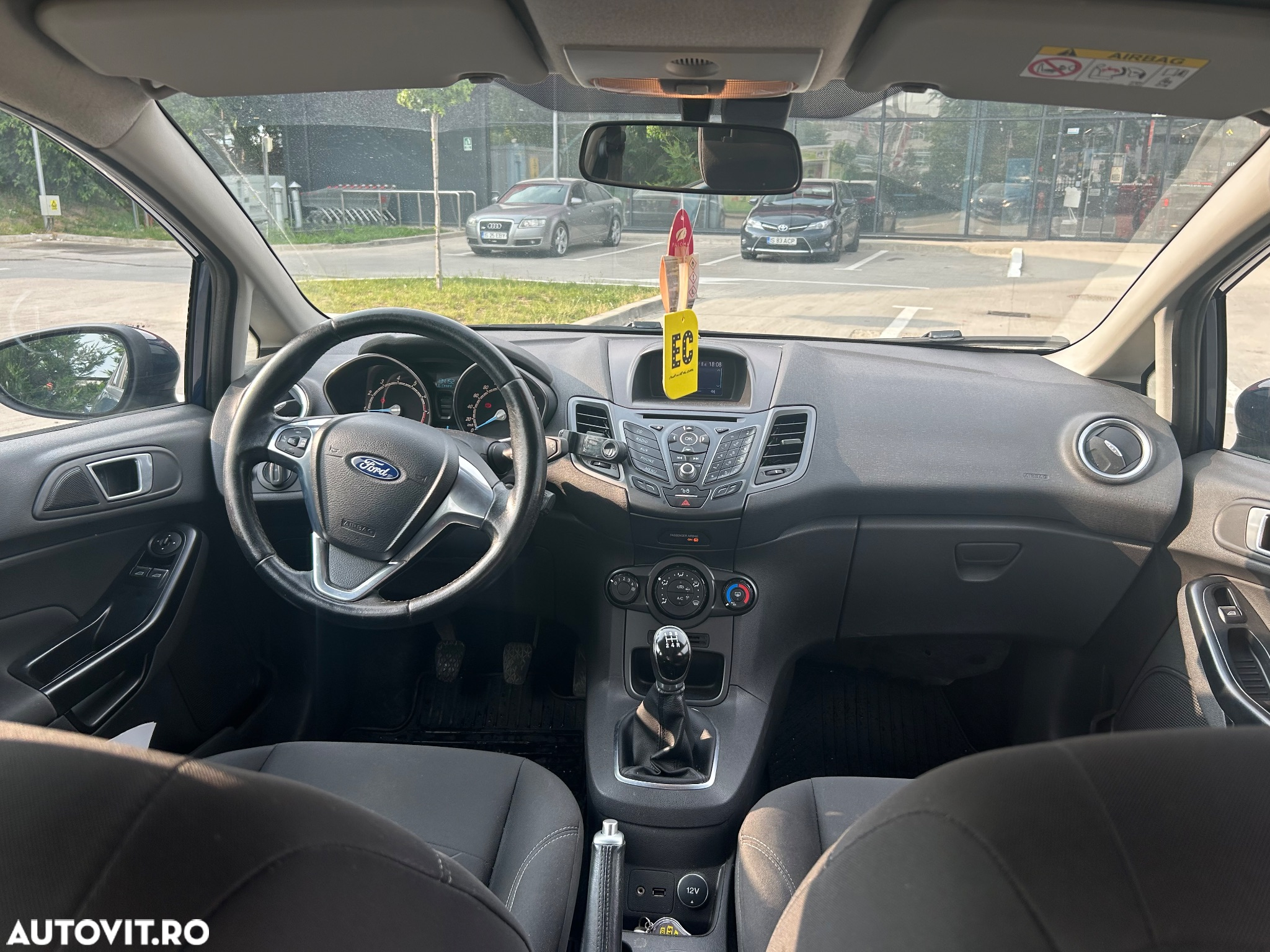 Ford Fiesta - 7