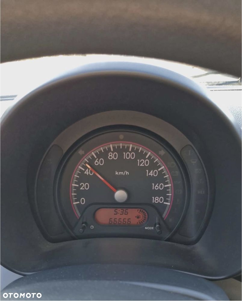 Suzuki Alto 1.0 Comfort - 2