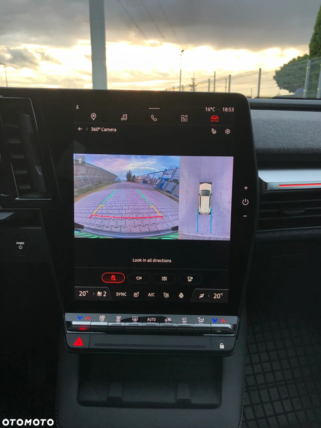 Renault Megane EV60 Techno - 25
