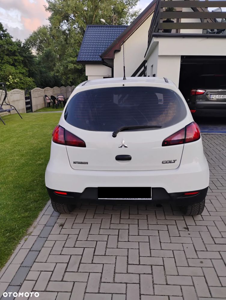Mitsubishi Colt 1.1 Inform - 4