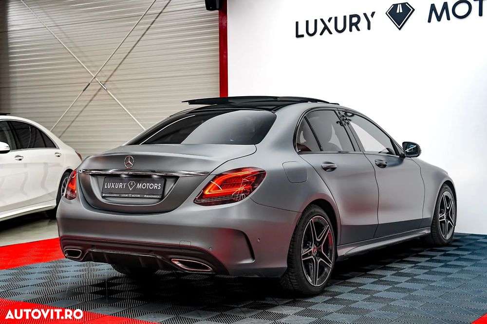 Mercedes-Benz C 200 9G-TRONIC AMG Line - 11