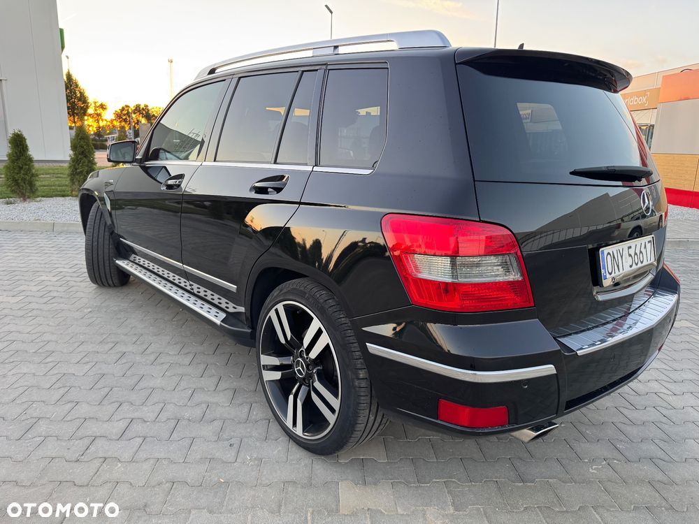 Mercedes-Benz GLK - 4