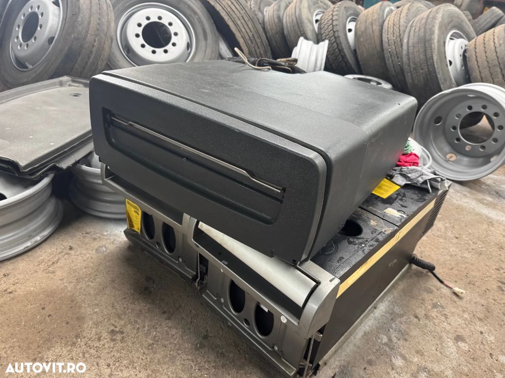 Frigider Original Scania Camion din DEZMEMBRARI - 1