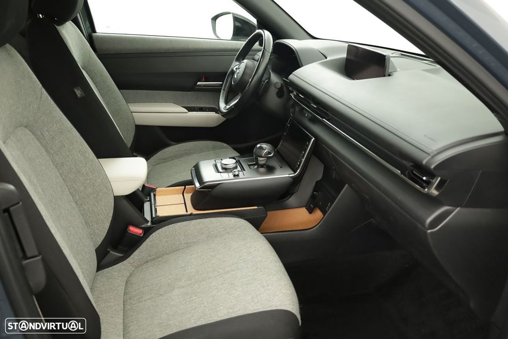 Mazda MX-30 e-SKYACTIV Exclusve-Line - 22