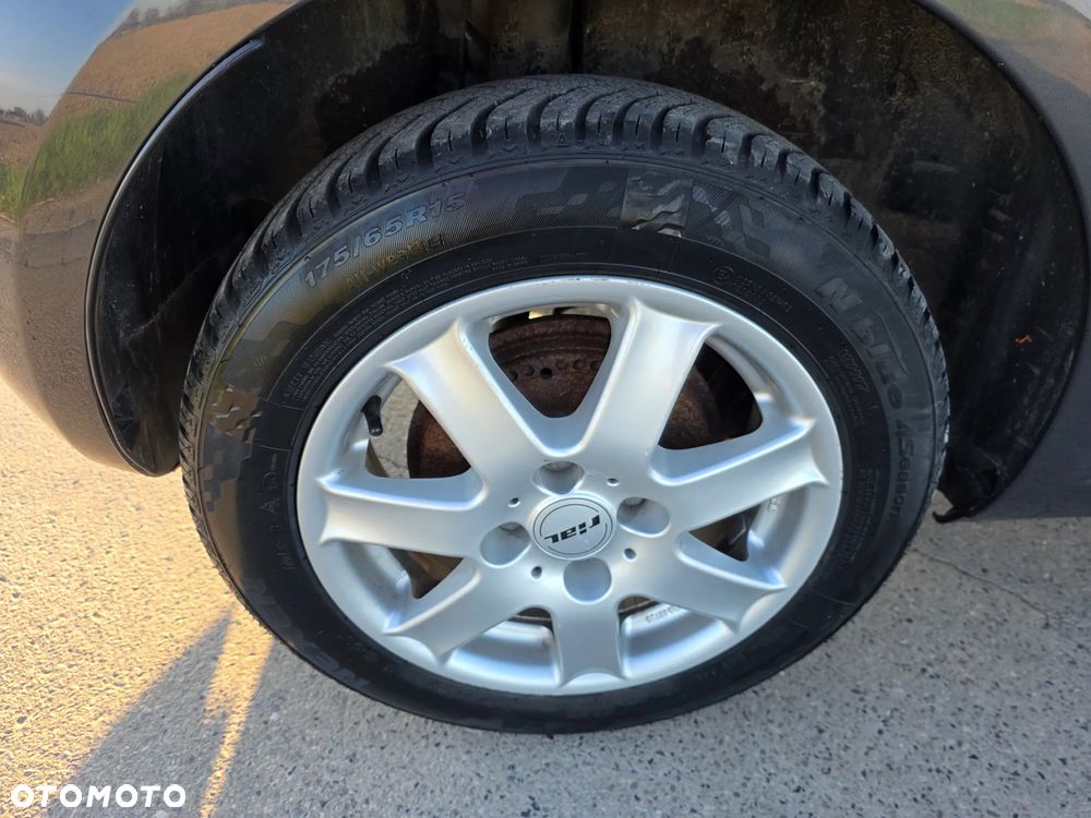 Fiat Grande Punto - 22