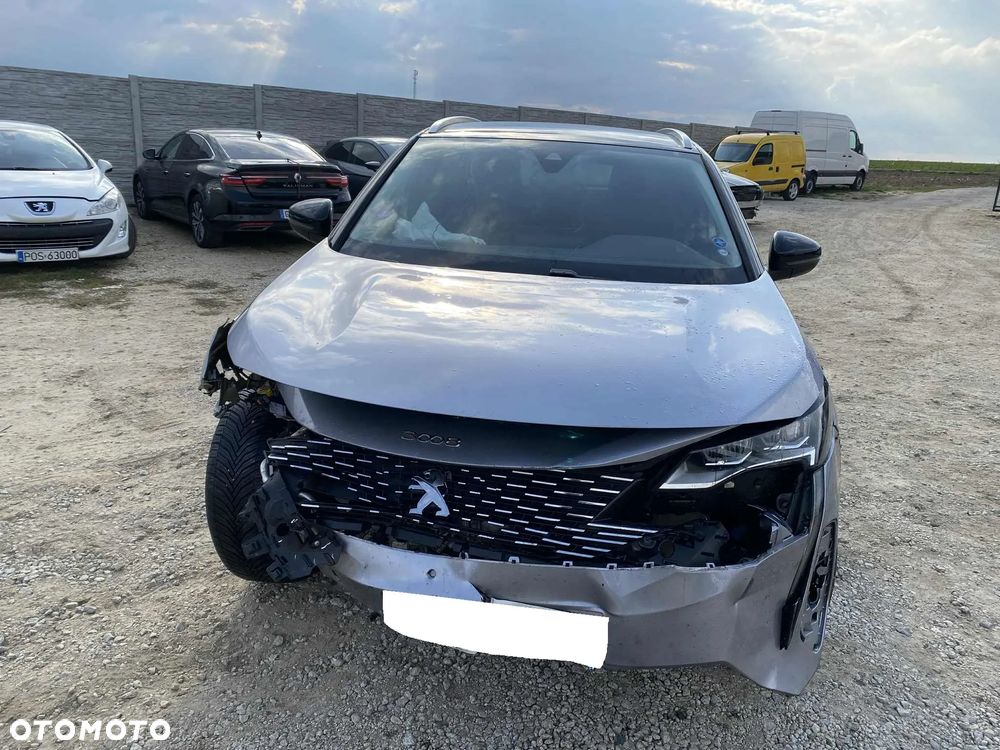 Peugeot 3008 PureTech 130 Stop & Start GPF EAT8 Allure - 24