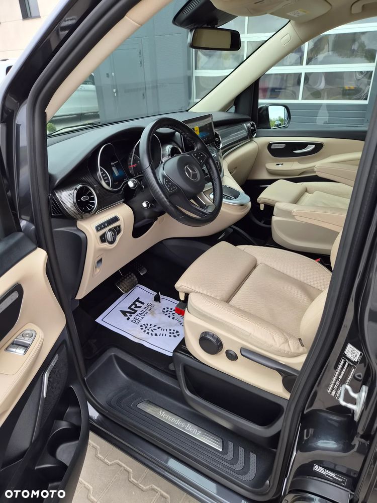 Mercedes-Benz Klasa V 300 d Avantgarde 9G-Tronic - 12
