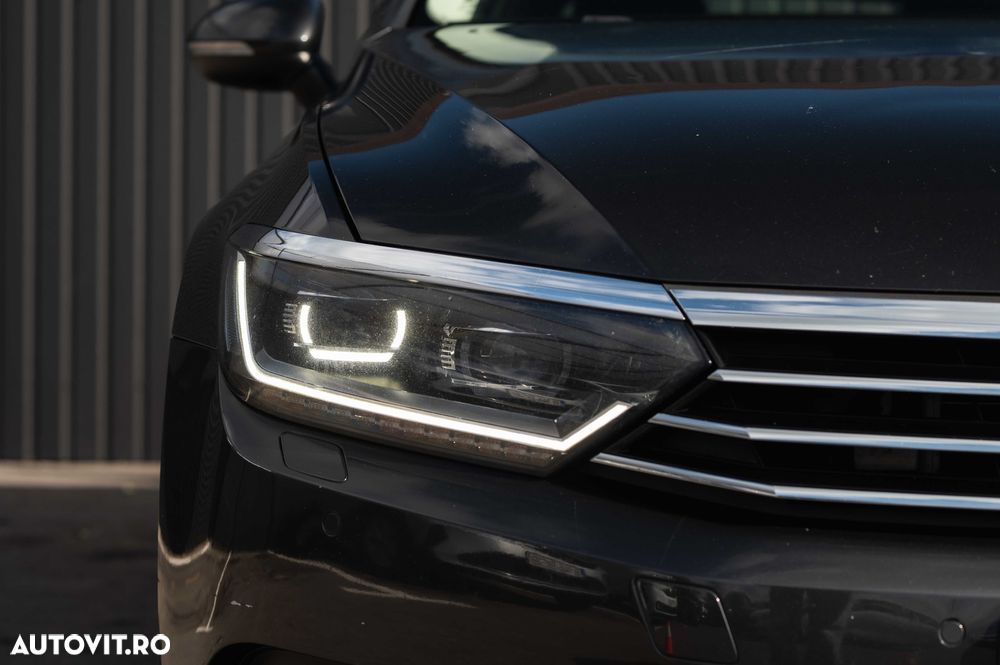 Volkswagen Passat Variant 2.0 TDI DSG Comfortline - 11