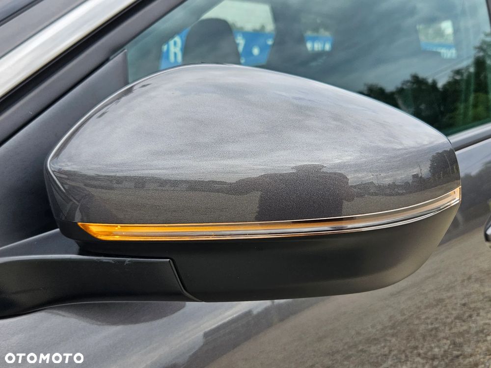 Peugeot 3008 1.2 PureTech Road Trip S&S EAT8 - 14