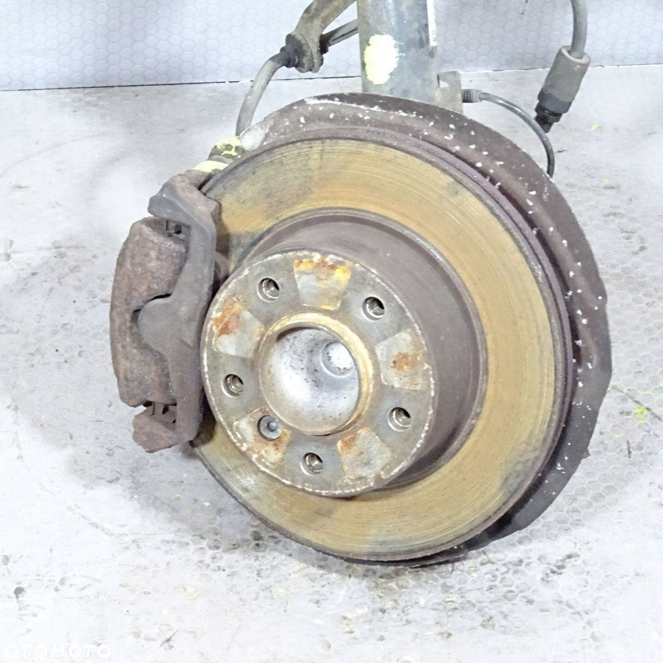 BMW 1 E87 1.6i MCPERSON PRAWY KOMPLETNY 310983 - 2