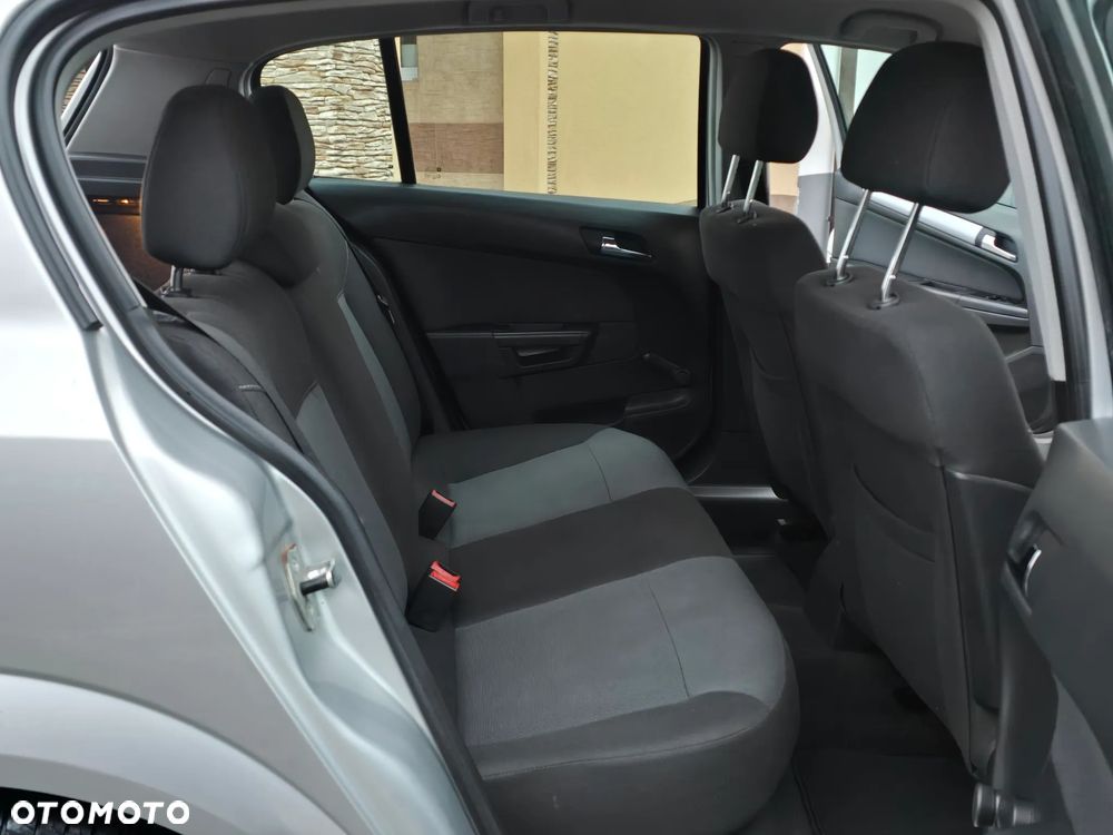 Opel Astra 1.4 Comfort / Cool - 25