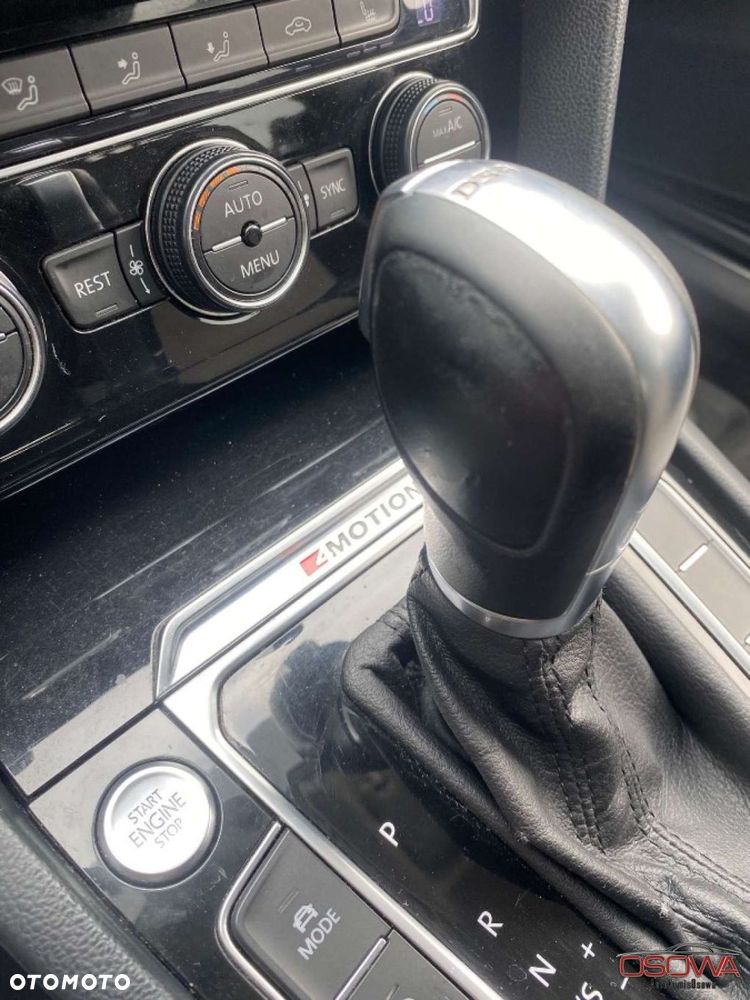 Volkswagen Passat - 39