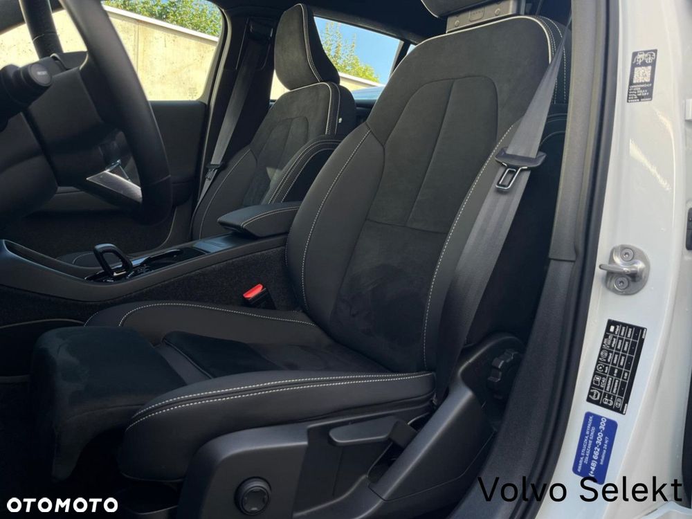 Volvo C40 - 18