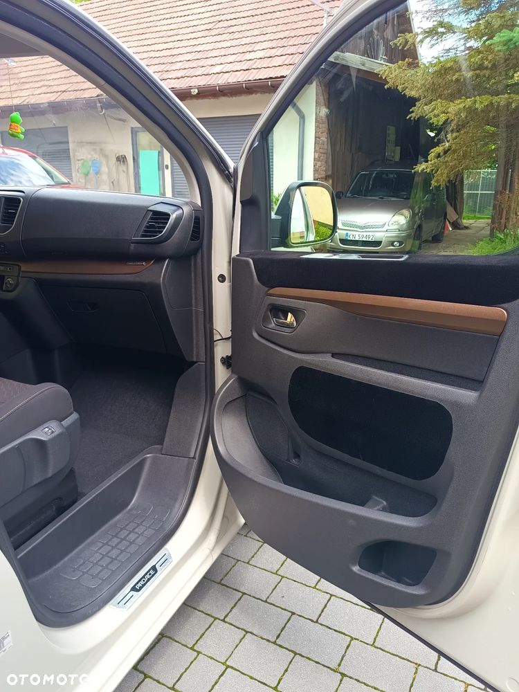 Toyota Proace Verso 2.0 D4-D Long Family - 17