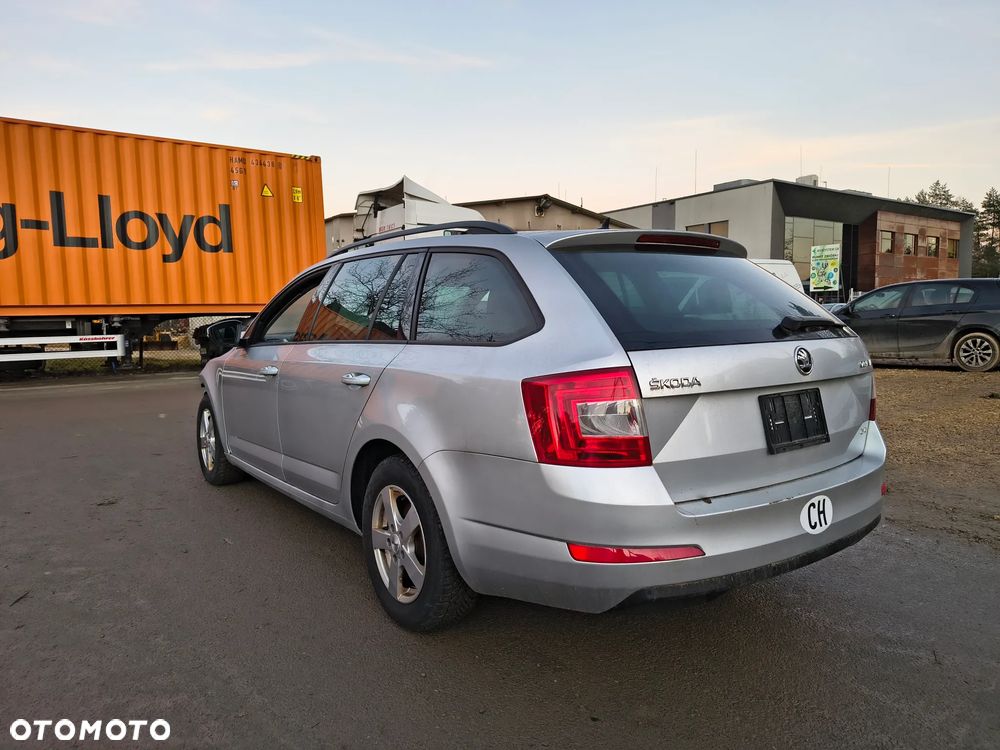 Skoda Octavia - 7