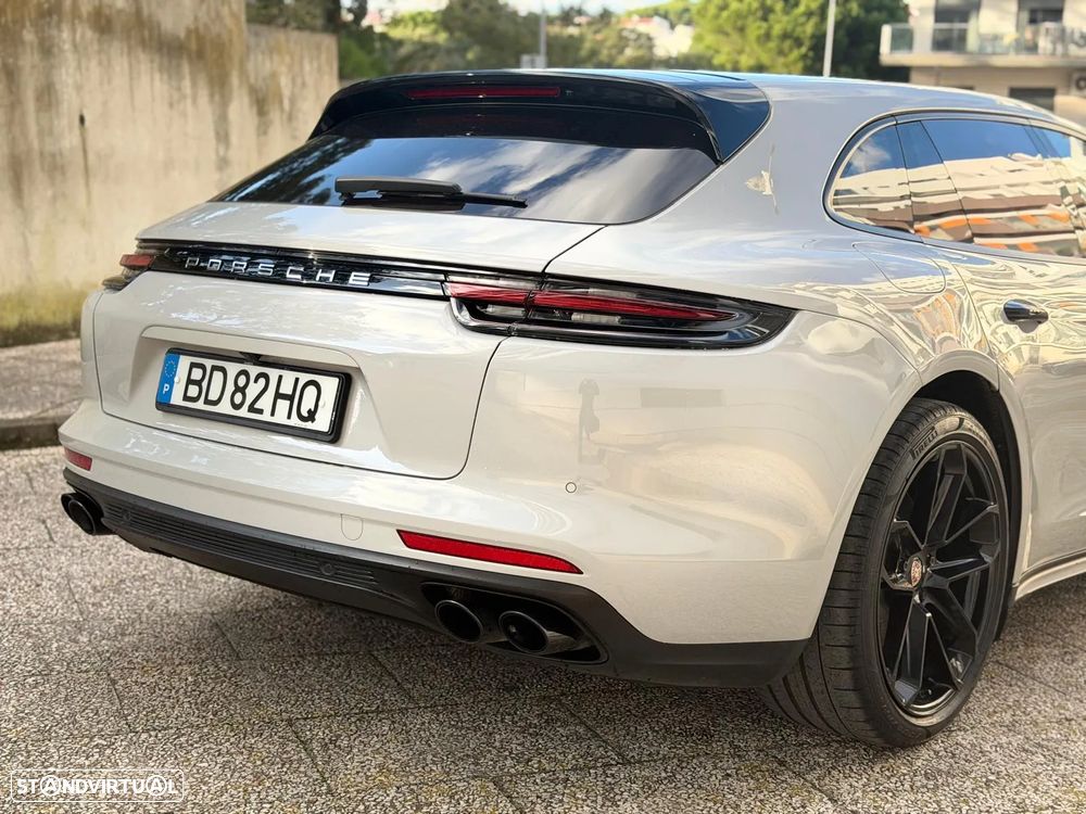 Porsche Panamera Sport Turismo 4 E-Hybrid Platinum Edition - 9