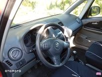 Tata Xenon - 8