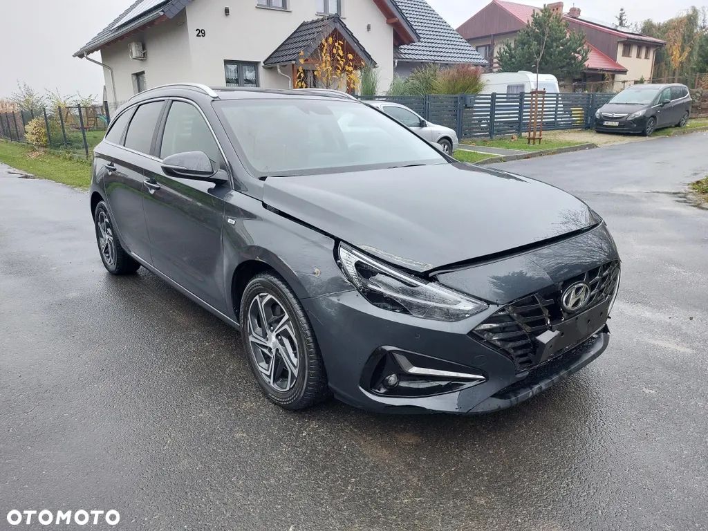 Hyundai i30 1.5 T-GDI 48V-Hybrid Trend - 1