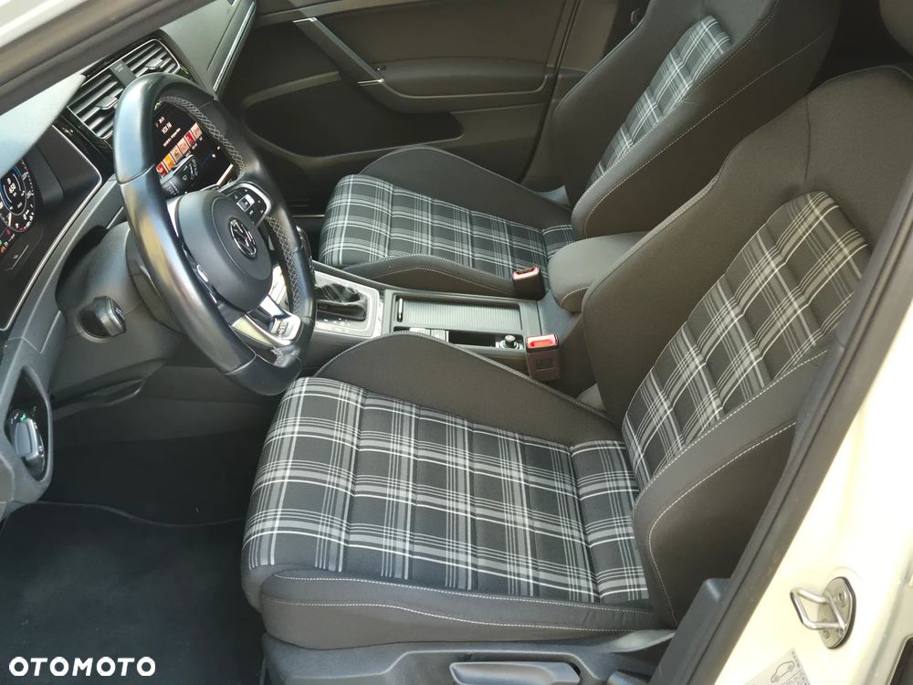 Volkswagen Golf GTD BlueMotion Technology DSG - 6