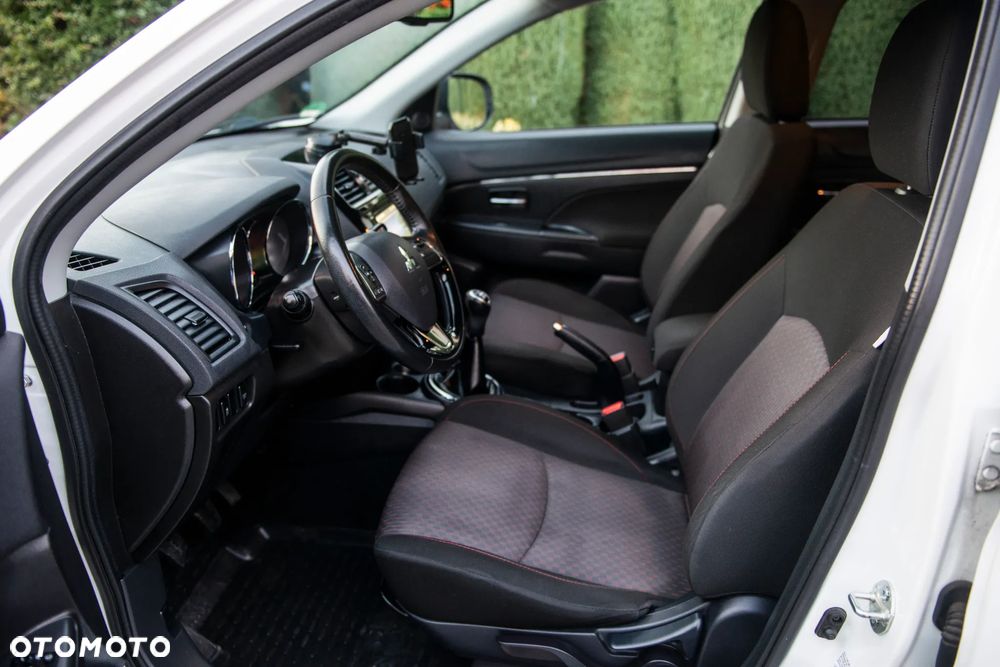 Mitsubishi ASX 1.6 ClearTec 2WD Edition - 18