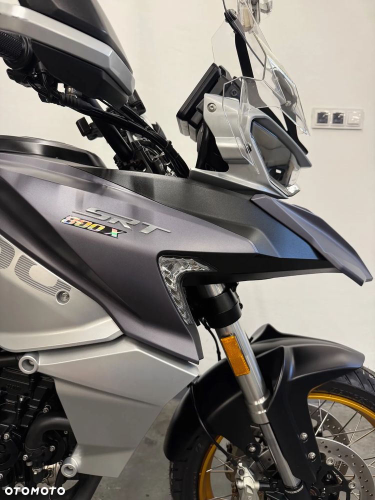 QJMOTOR SRT 800SX - 34