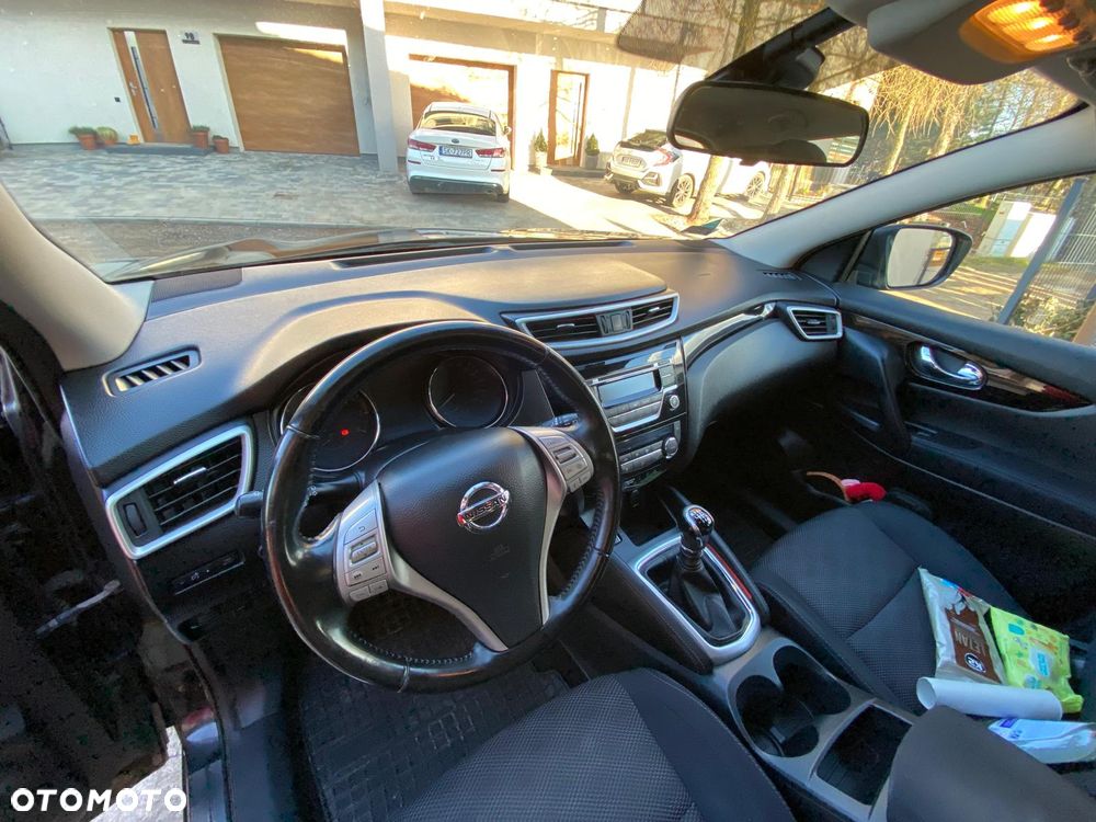 Nissan Qashqai 1.2 DIG-T Visia - 5