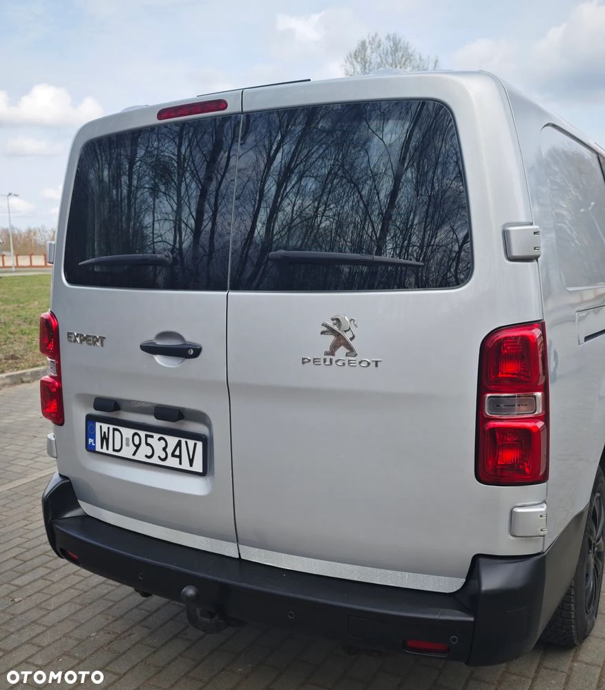 Peugeot Expert - 8