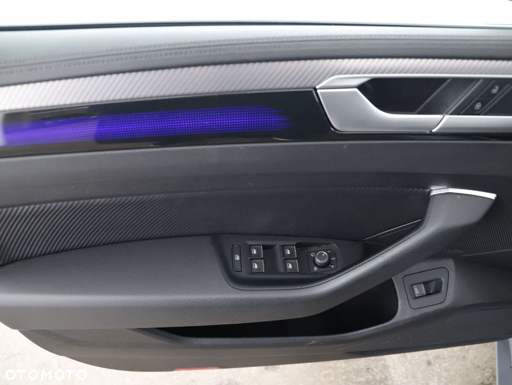 Volkswagen Arteon 2.0 TSI 4Motion R DSG - 10