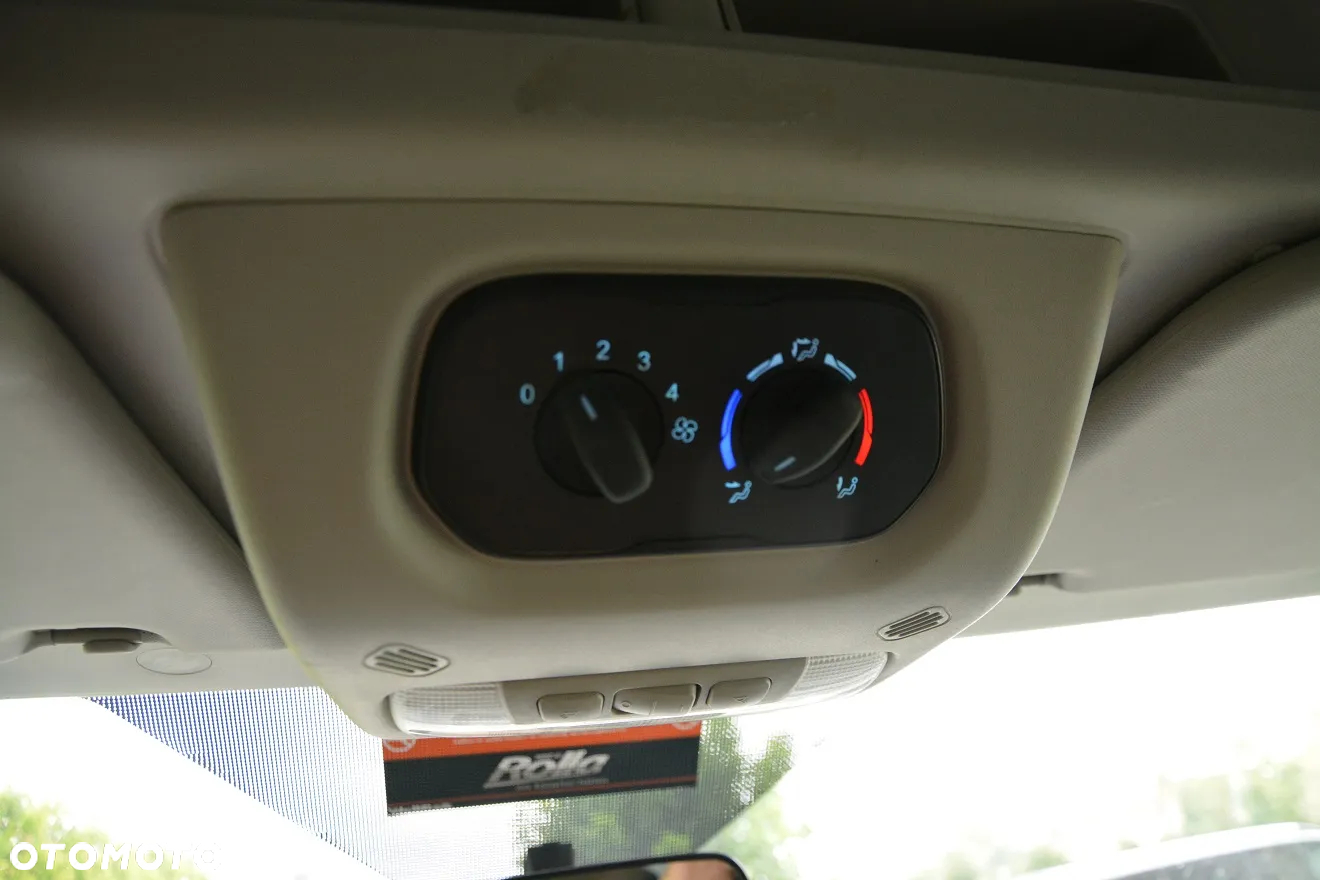Ford Transit - 4