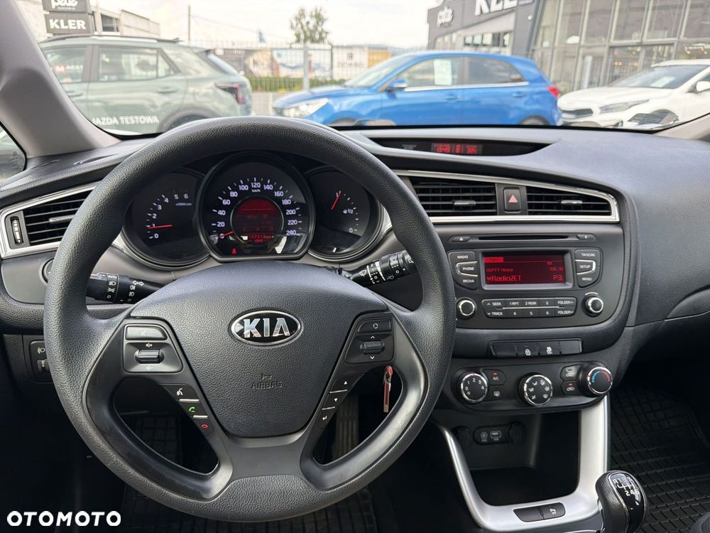 Kia Ceed 1.4 CRDi M - 15