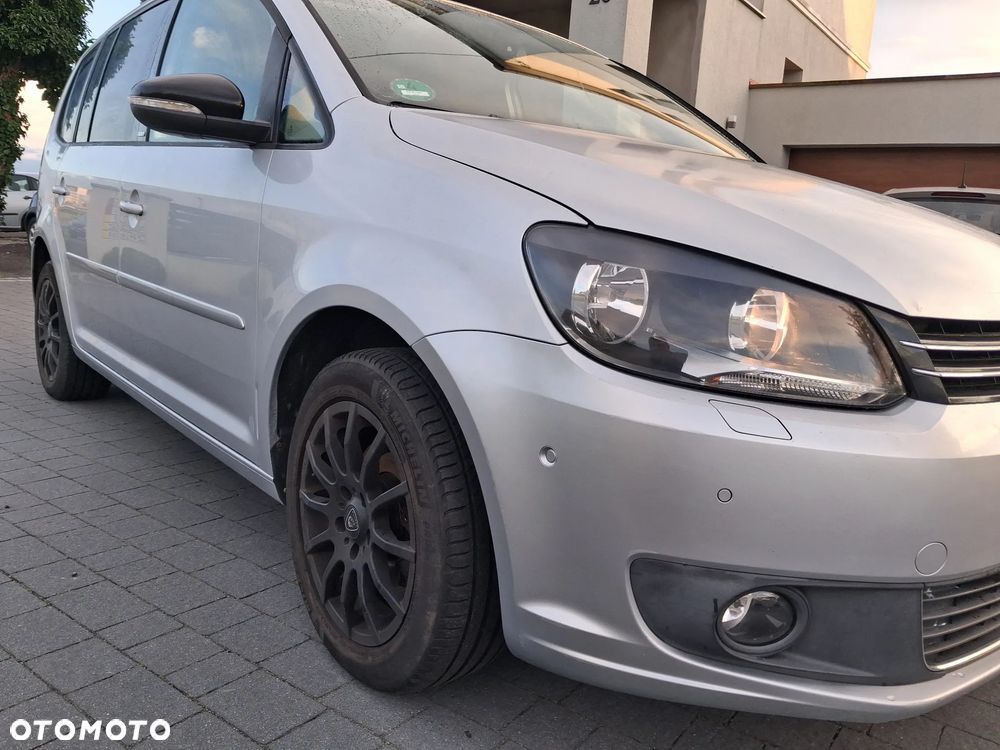 Volkswagen Touran 1.2 TSI STYLE - 21